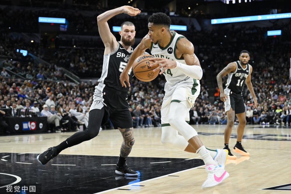 威爾斯創下單場11記三分的遼籃隊史紀錄 哈德森之後成為隊史第3位50+得分先生.