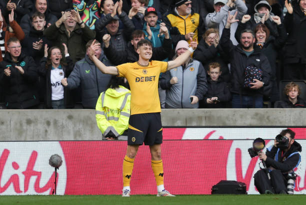 并探讨这枚 并探讨这枚