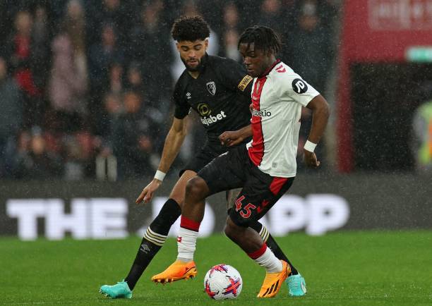 以五外援的 以五外援的