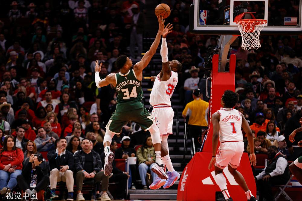 决定他能否 决定他能否